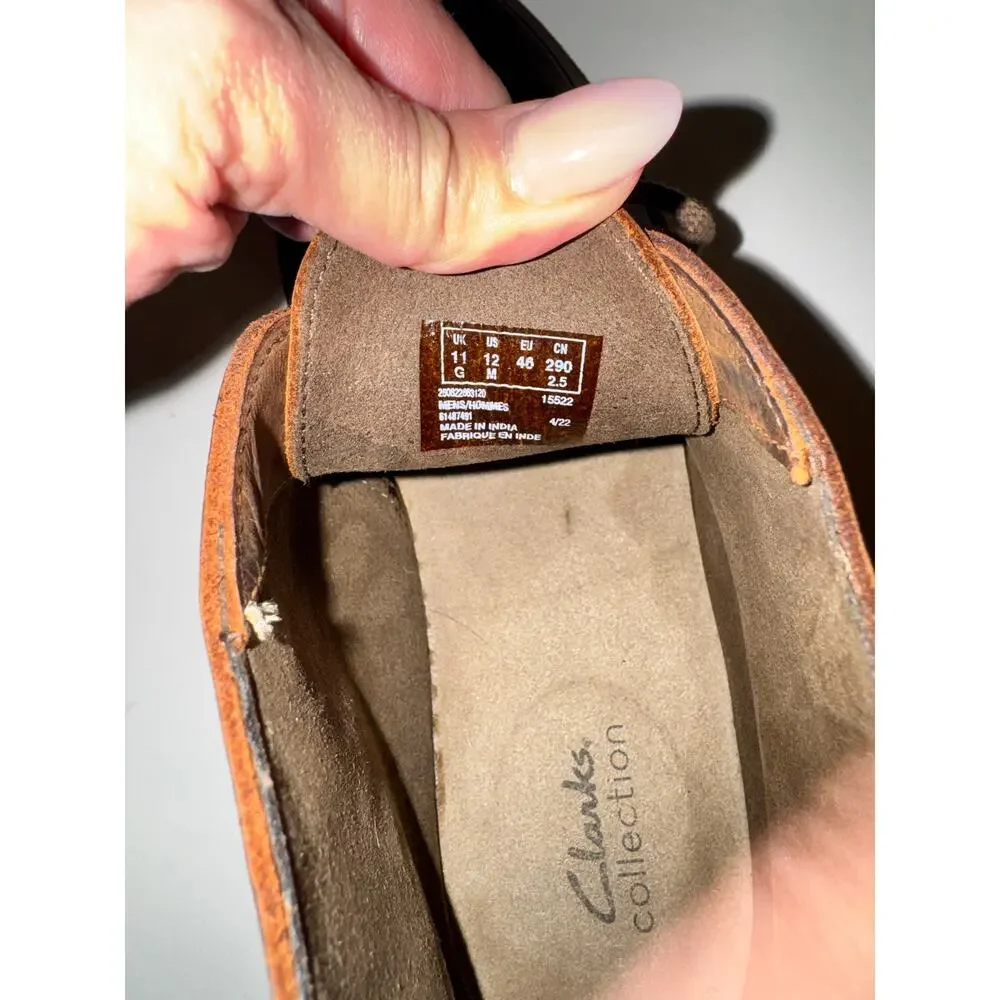 Clarks Men’s Brown Leather Desert Chukka Boots